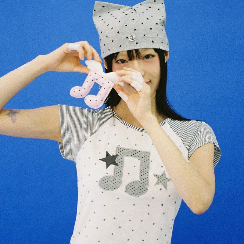 CLUT STUDIO(クラットスタジオ)の「Melody Star Raglan T-shirt - WHITE(Tops)」