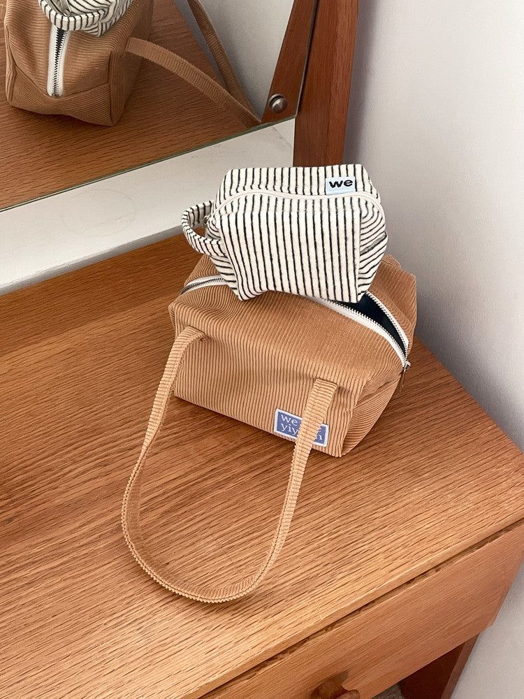 Handy pouch (corduroy camel)