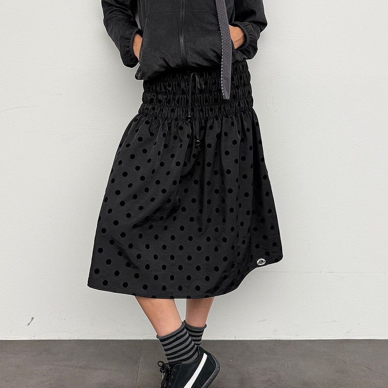 BALL SKIRT IN BLACK
