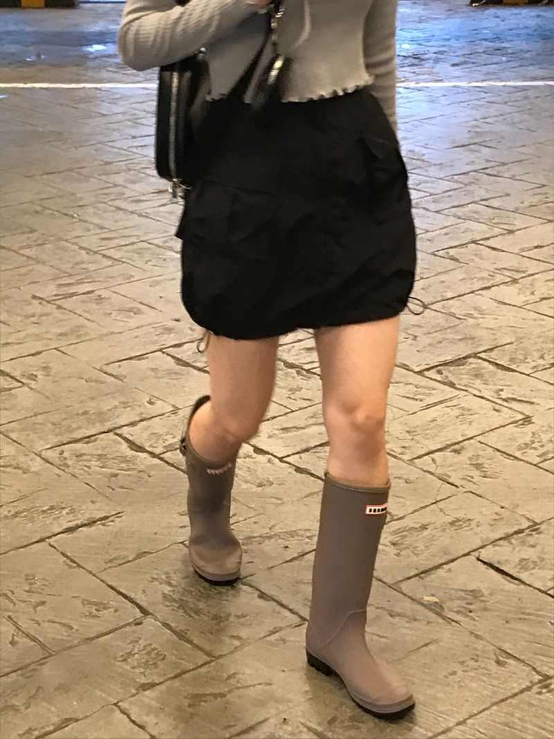 Larvate mini skirt