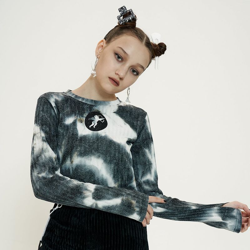 OTHER-worldly（アザーワールドリー）の「Tie-dye Cupid Knit [Black&White]（Tops）」