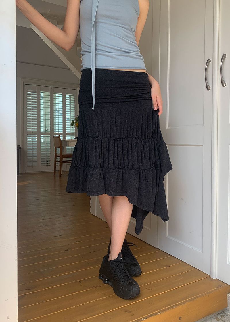 UNBAL WRINKLE SKIRT