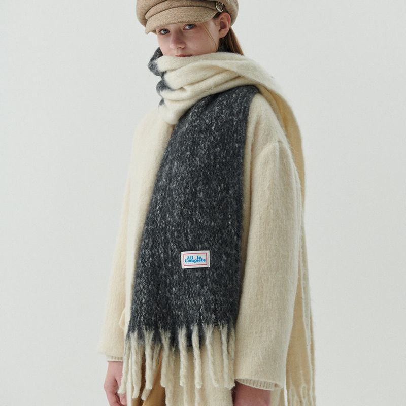 ALLINCOMPLETE（オールインコンプリート）の「Half&Half Chunky Muffler (Ivory & Black)（Fashion Accessories）」