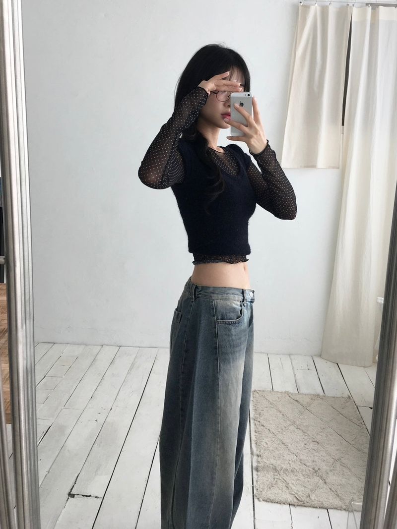 Wide volume jeans