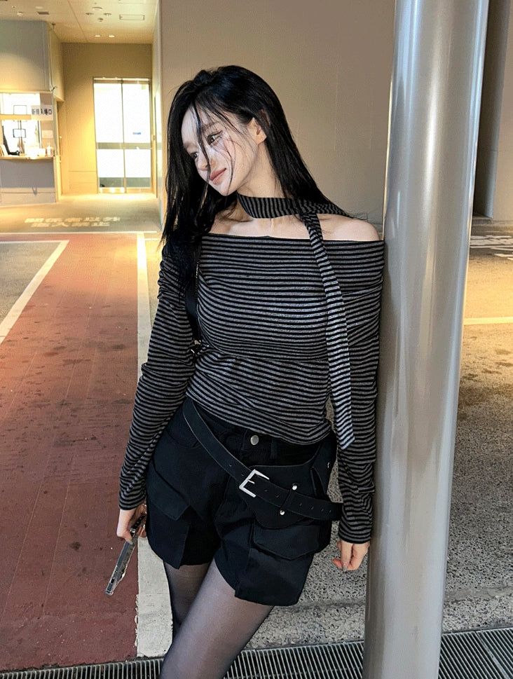 Strap neck off top