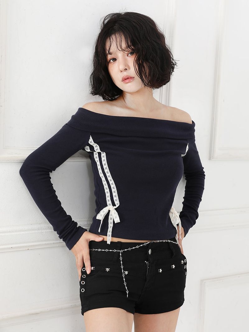 cattline(カトリーヌ)の「Offshoulder Lace Two-way T-shirt(Tops)」