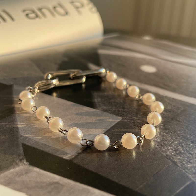 ASCLO Pearl Bracelet