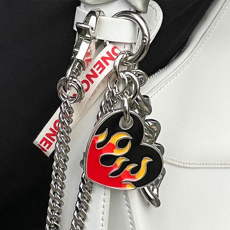 FLAME LOVE KEYRING(RED)_L