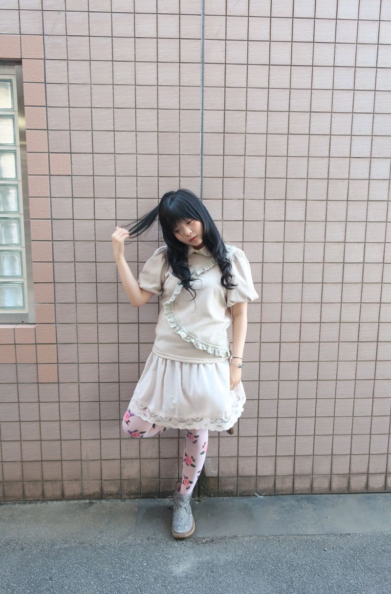 ドーリーフリルTシャツ