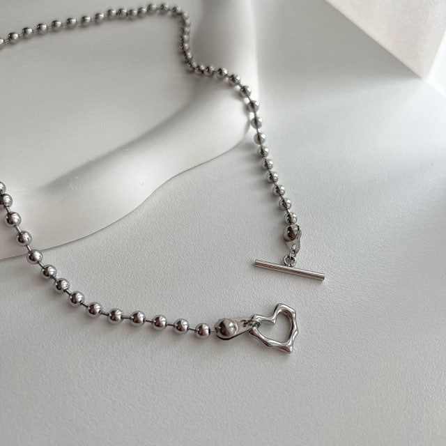 cho Ball Chain Heart Bold Daily Look Choker Short Necklace
