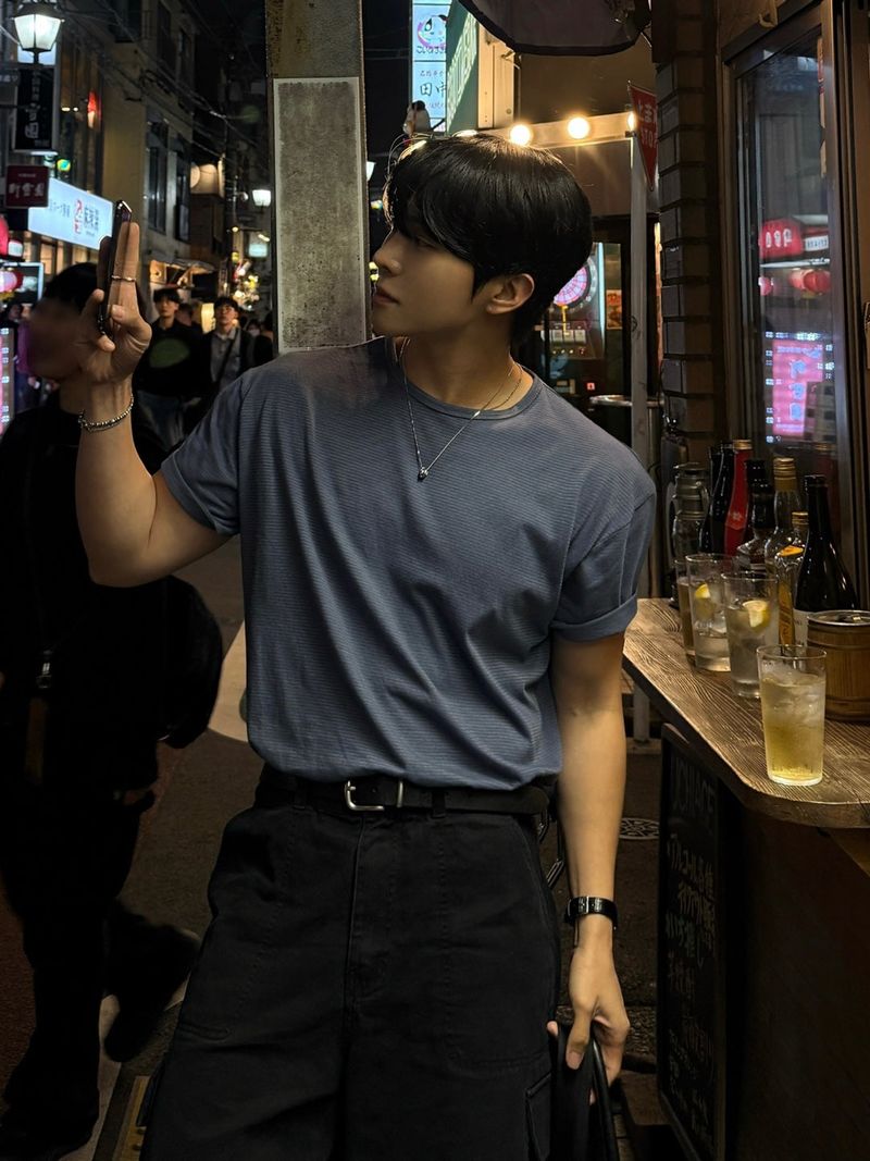 AVAND(アバンド)の「Bard cropped striped short-sleeved T-shirt(Tops)」