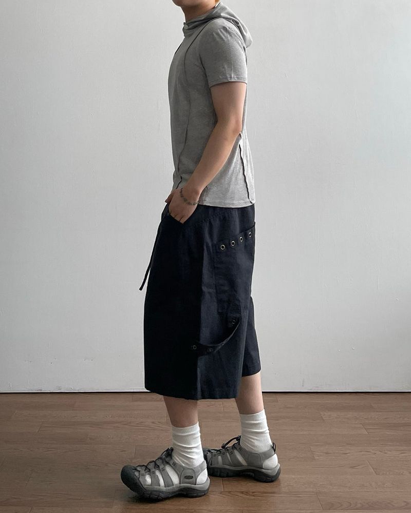 Pore Eyelet Bermuda Pants