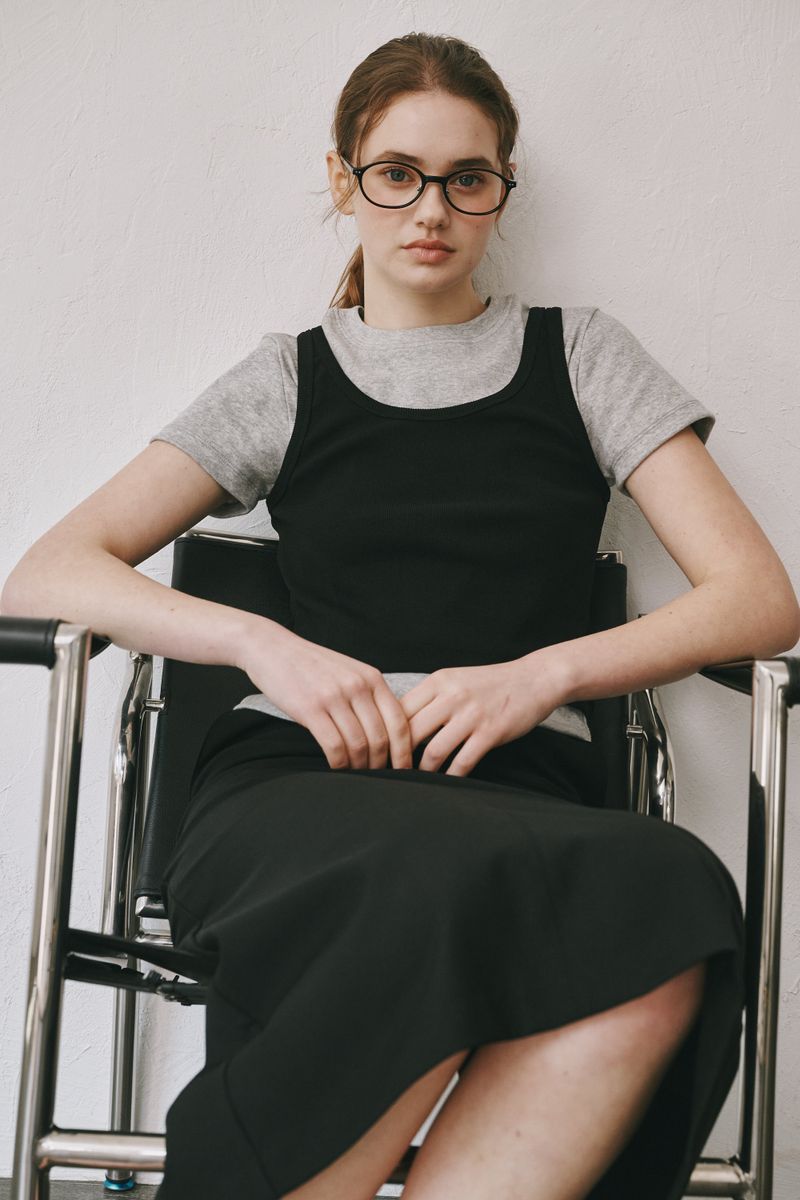 Round sleeveless (Grey)