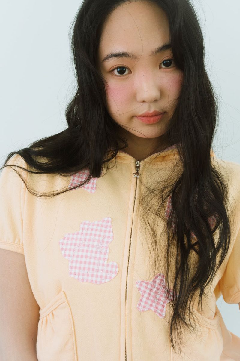PURRING CHECK PATCH HOODIE 