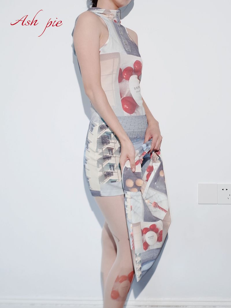 Printed backless dress