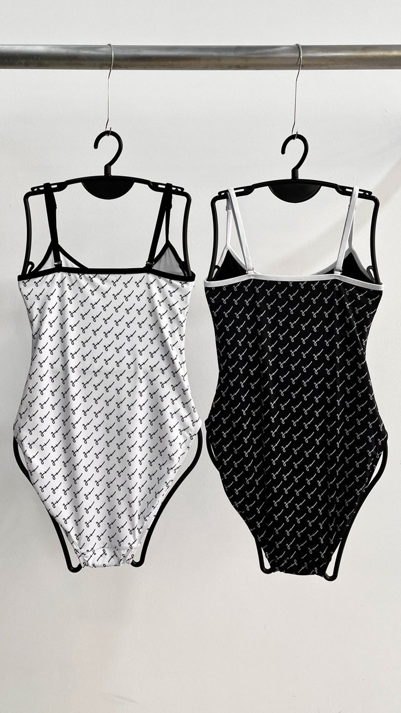 GL SWIMSUIT