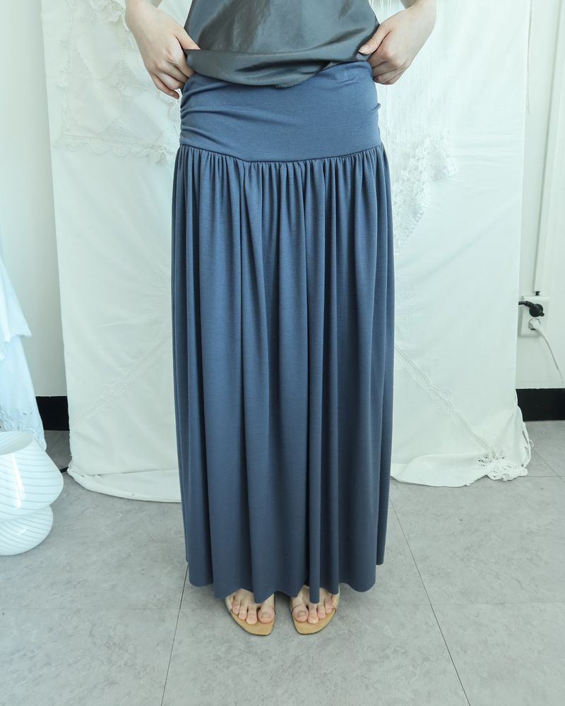 MELLOW SHIRRING LONG SKIRT