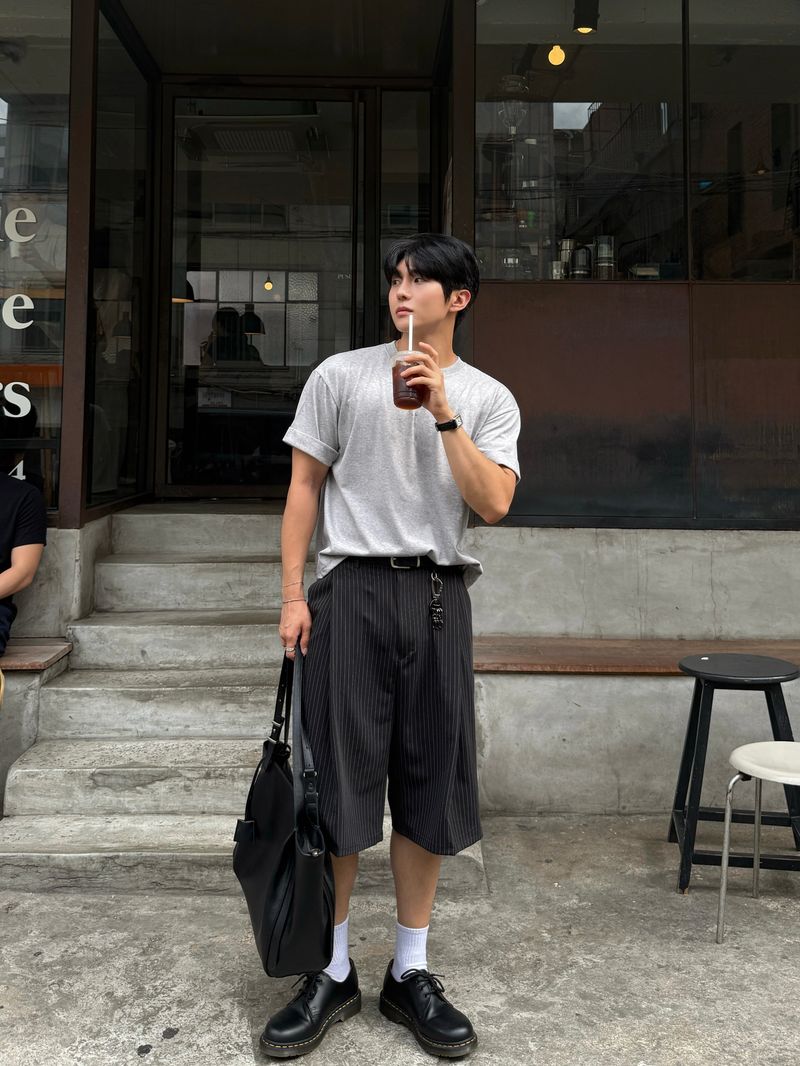 Laurent keyring stripe bermuda pants