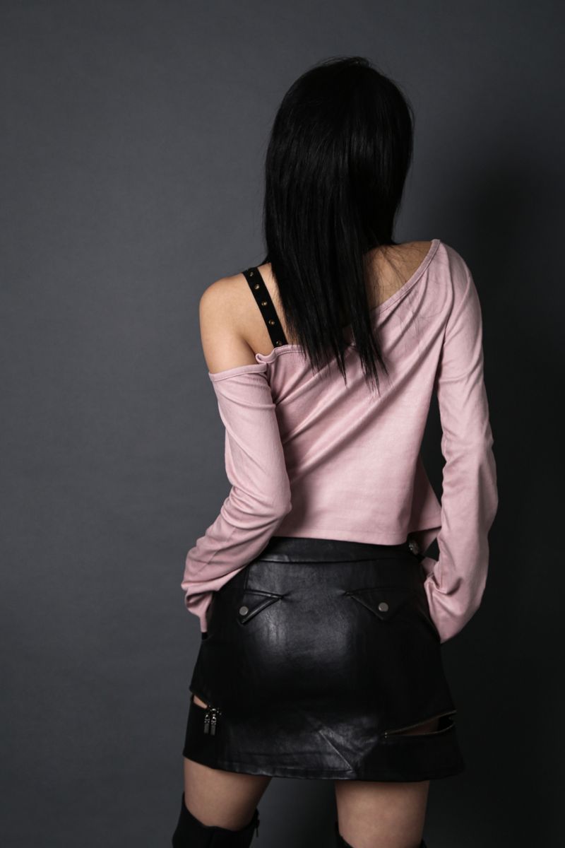 ONE SHOULDER SUEDE TOP #PINK
