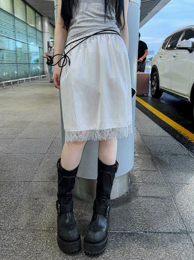hatsukoshi（ハツコシ）の「Satin Archive Lace Midi Skirt（Skirts）」
