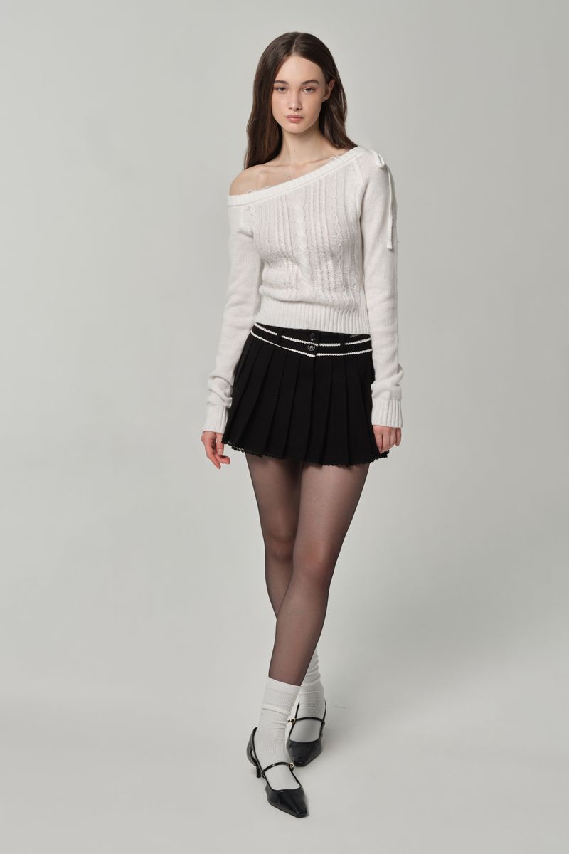 Rosy cake cable knit, White