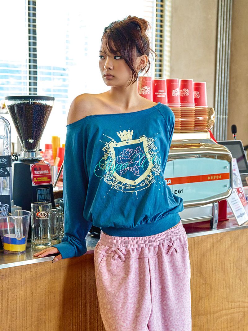 NYXX（エヌワイエックスエックス）の「NYXX CLUB OFF SHOULDER L/S BLUE（Tops）」