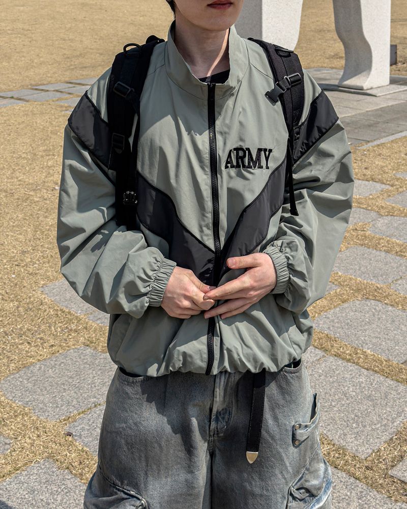 US Army IPFU Windbreaker Jacket