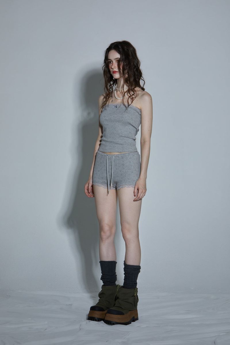 MOLLY TOP