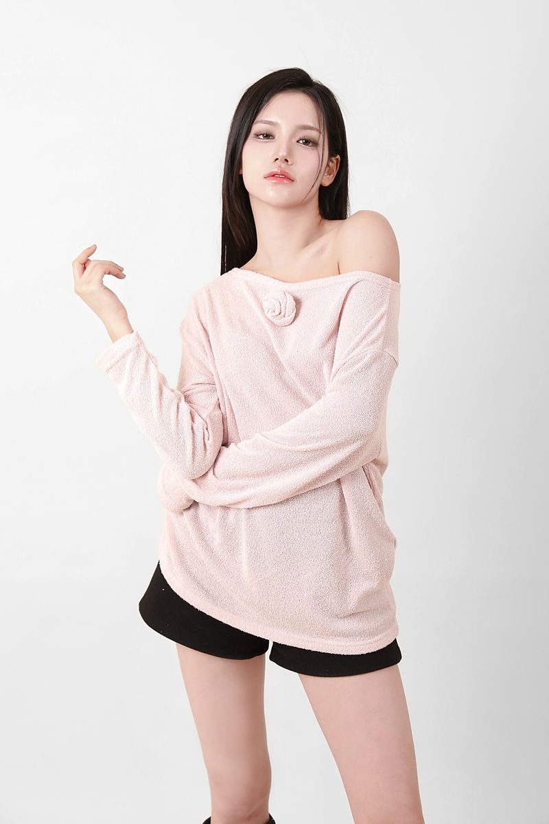 cattline（カトリーヌ）の「Loose Fit Corsage Knit Pink（Tops）」