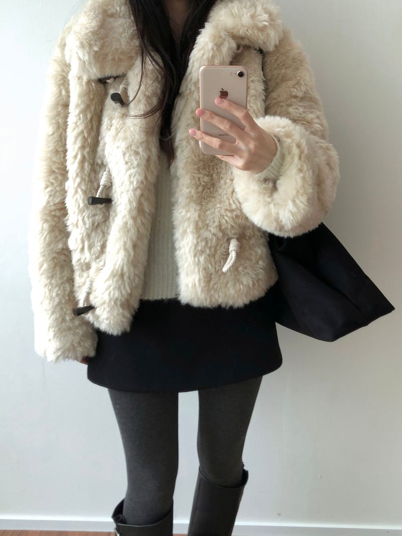 Lev wool mini skirt (2 colors)