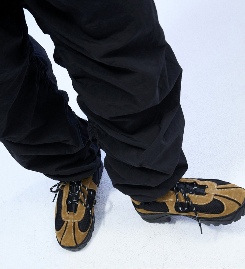 [MADE] DVSN HIKE TRACKERS 04
