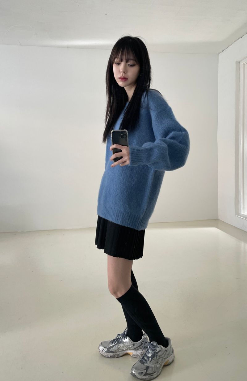 Blue Mohair V neck Knit 