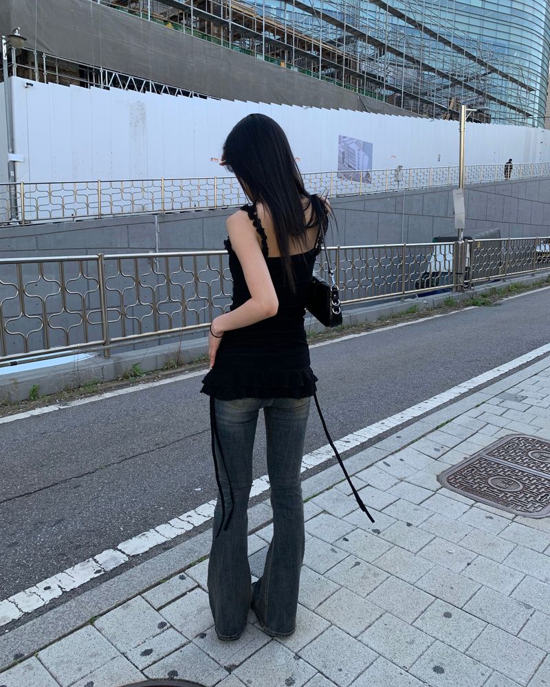 Double line boots cut pants