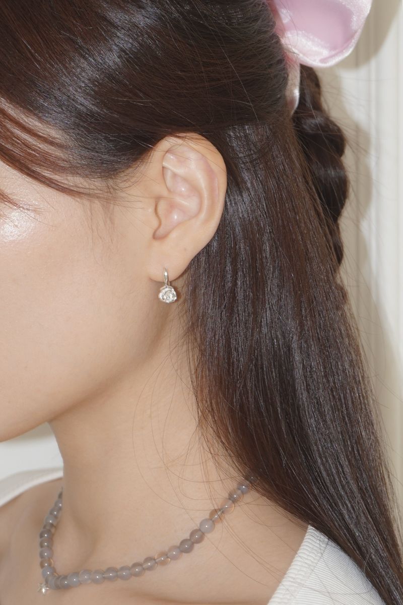 [MADE]HEART FLOWER EARRING (unbalance 2ps)