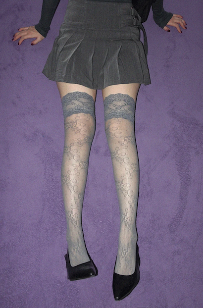FLOWER LACE THIGH HIGH  SOCKS (2COLORS!)