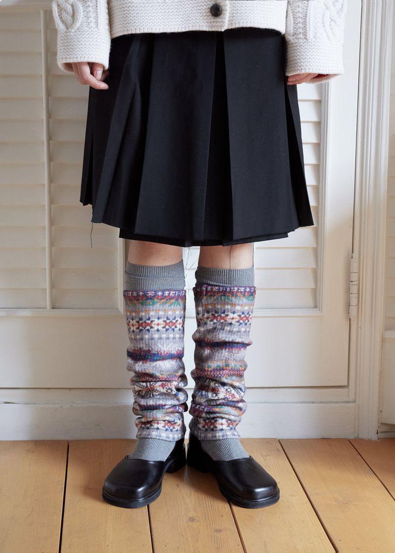 SSESEB(セセブ)の「Nordic Knee Socks - Grey(Fashion Accessories)」