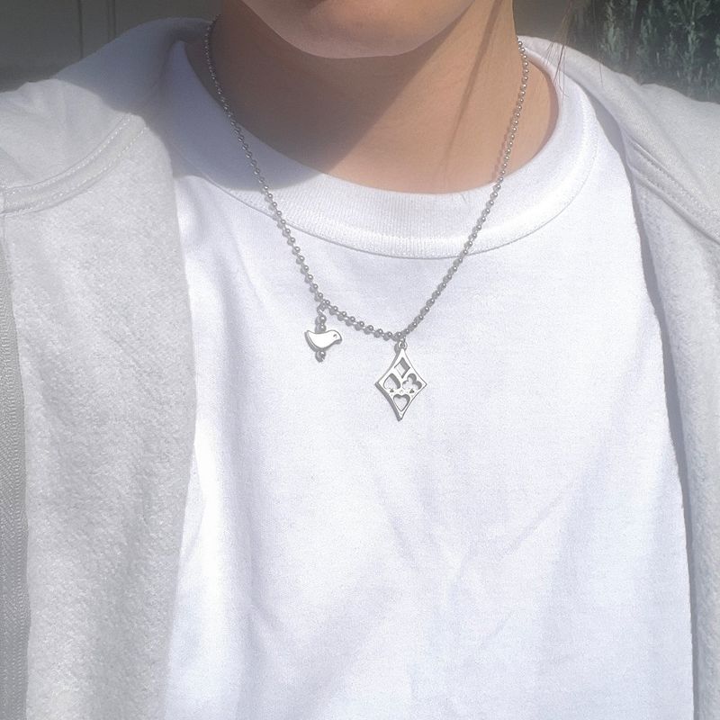 diamond&bird necklace