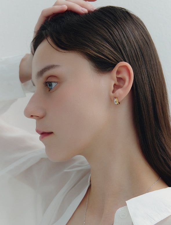 hyeres lor（イエール・ロール）の「26SS★ Champagne Full Moon Silver (C) Duo Earrings S（Accessories）」