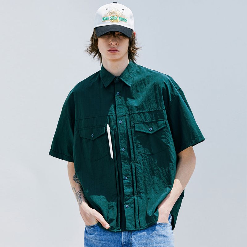 KND(ケイエンド)の「2ND TYPE TRUCKER NYLON SHIRT DARK GREEN(Tops)」