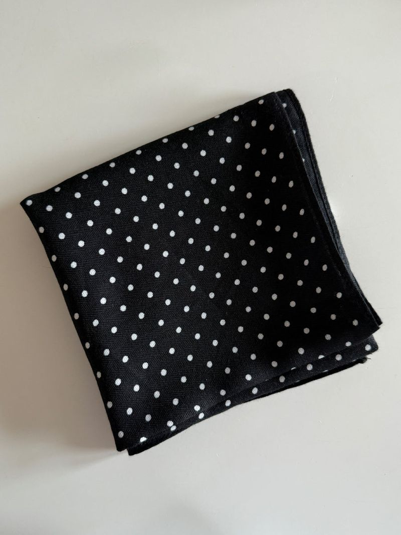dot bandana scarf
