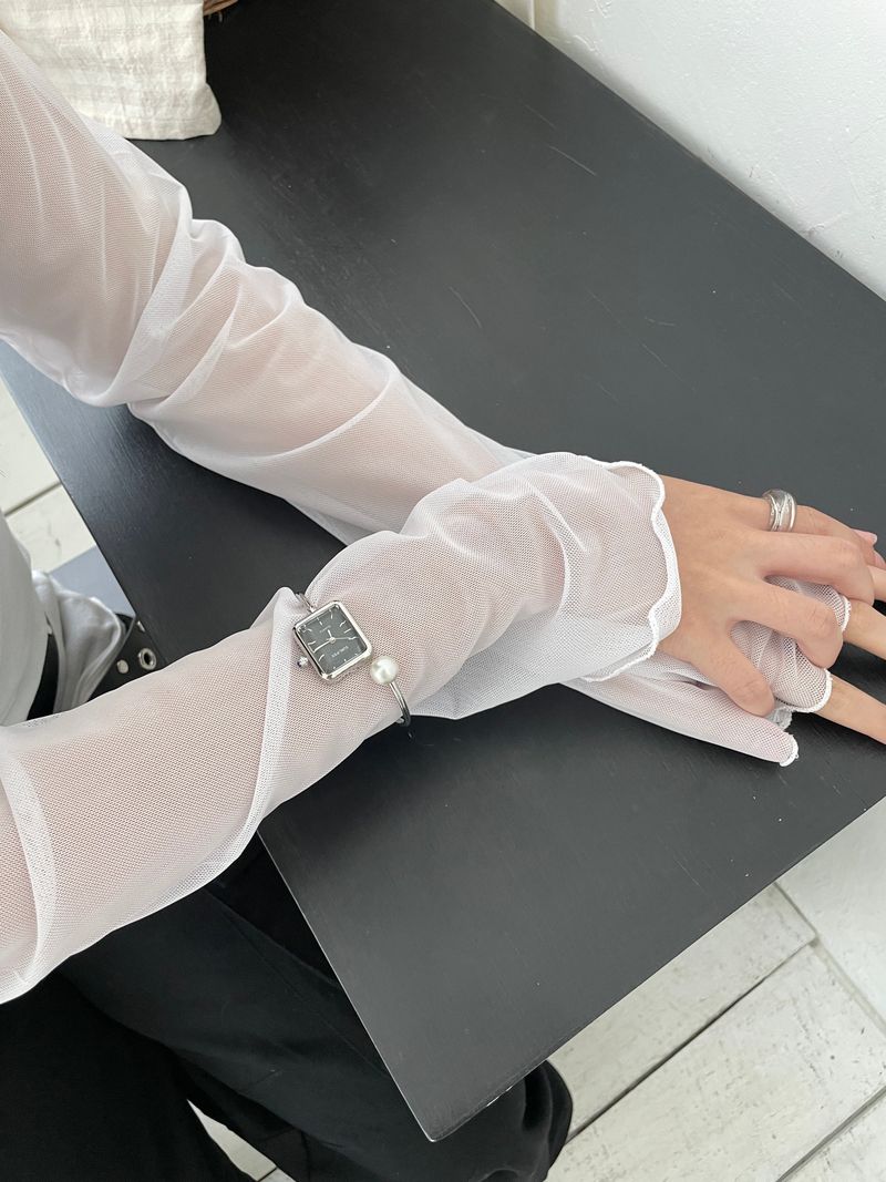 Pearl Square Bangle Watch