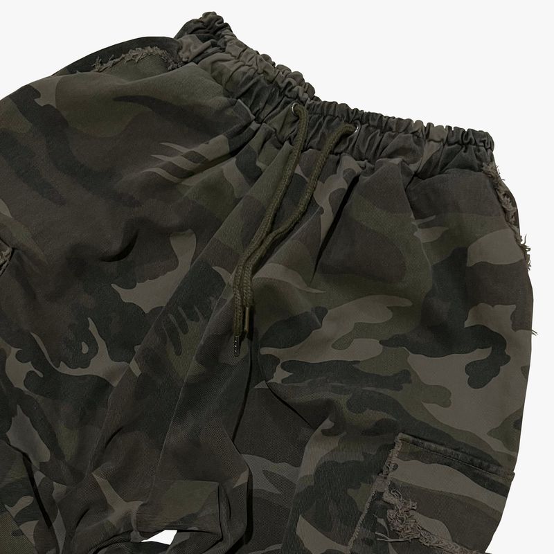 grunge camouflage cargo pants_khaki