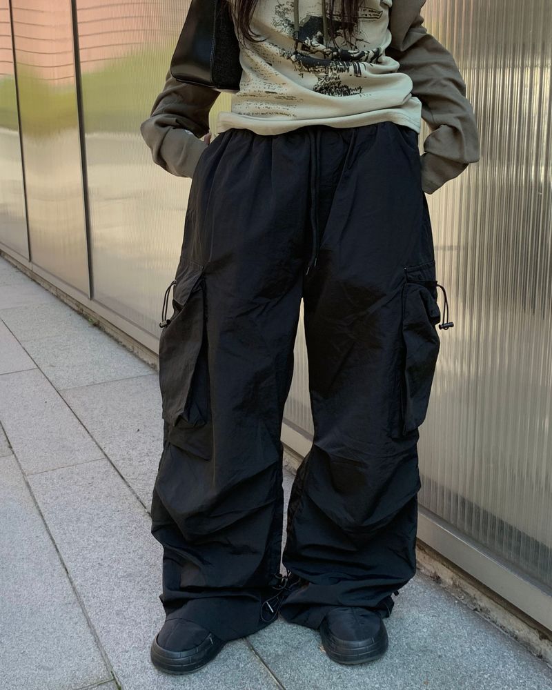 Stopper nylon pants