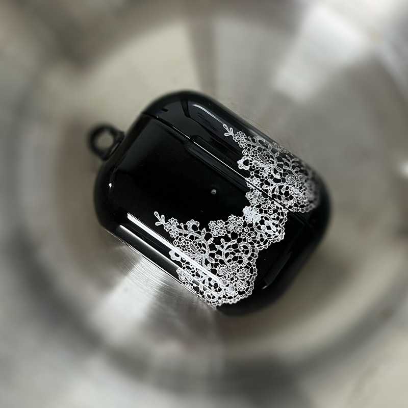 Antique Romance Airpod Case