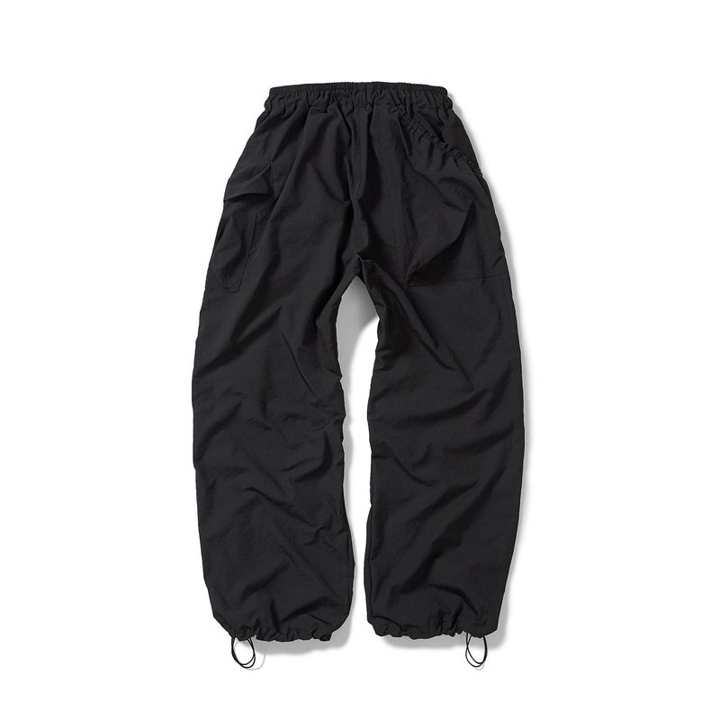 Packable parachute cargo pants / Black