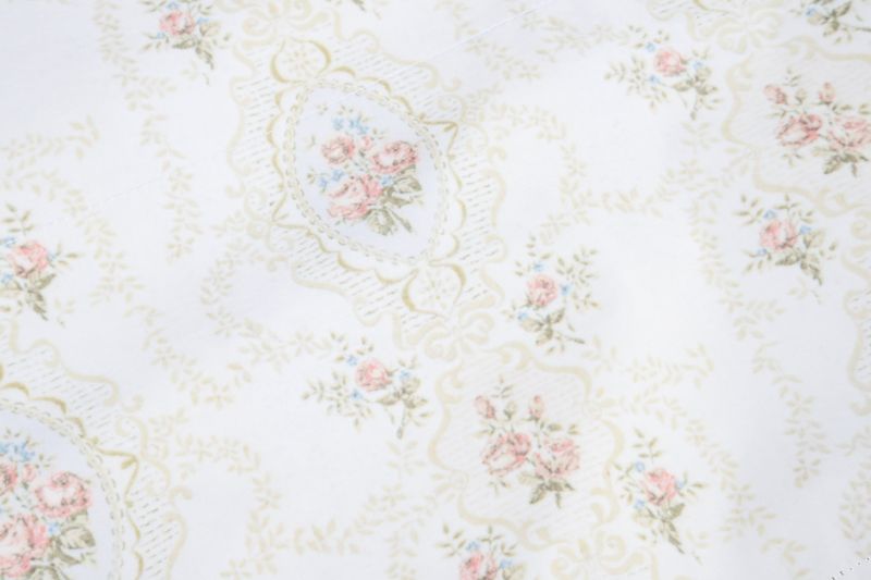 FLORAL PATTERN SHORTS