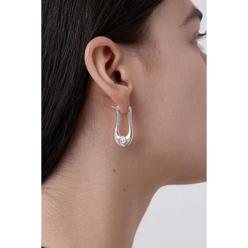 E.009/SHELL DROP EARRING