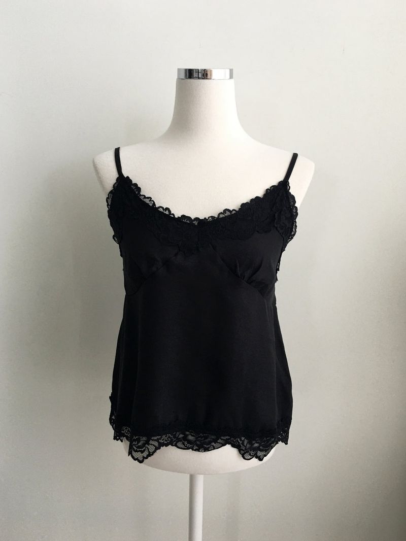 Under bloom lace camisole