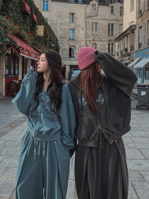 ULAN（ユレン）の「Stealth Semi-Crop Pigment Hooded Zip-Up（Tops）」