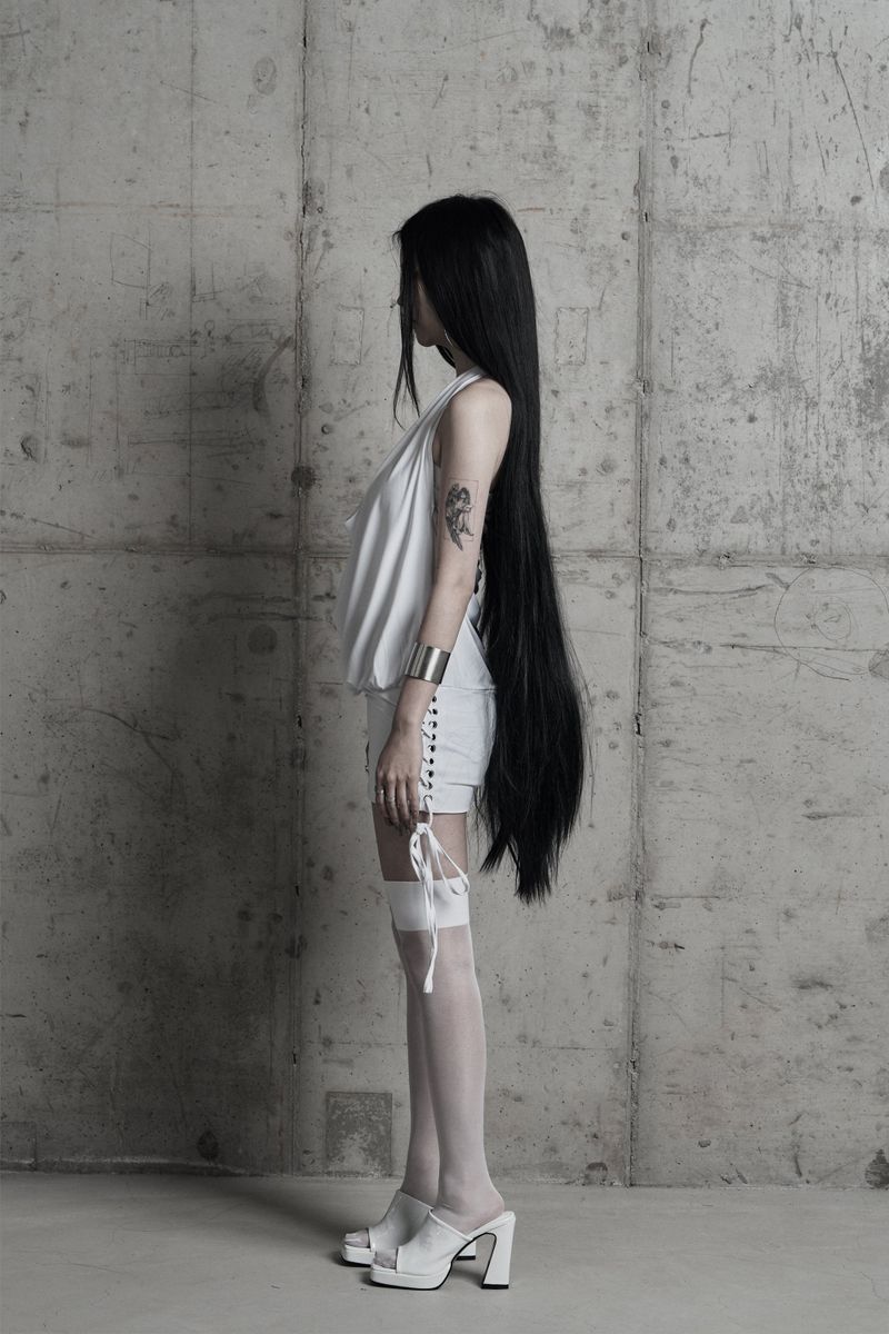 [label] cowl-neck side lace-up one-piece WHITE